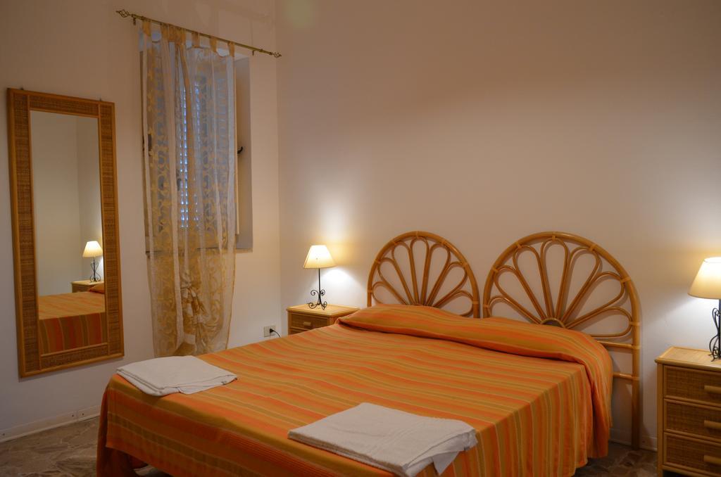 Case Vacanze Arcobaleno Липари Екстериор снимка